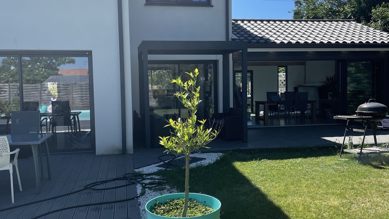 Photo of Outdoor in Longages