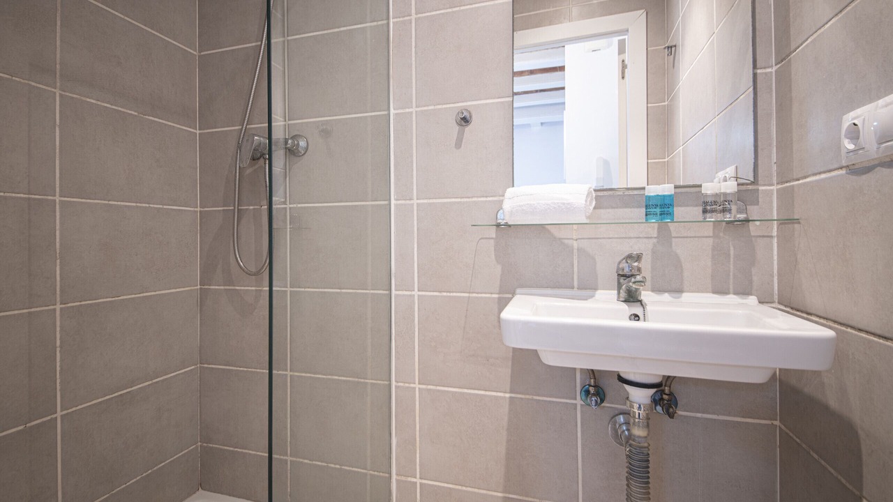 Photo of Bathroom in Barceloneta