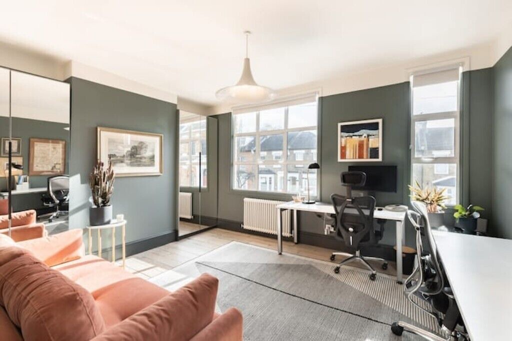 Photo of Others in Stratford