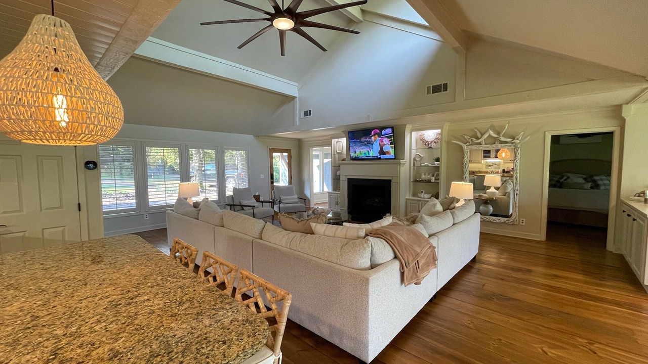 Photo of Livingroom in Eden Isle