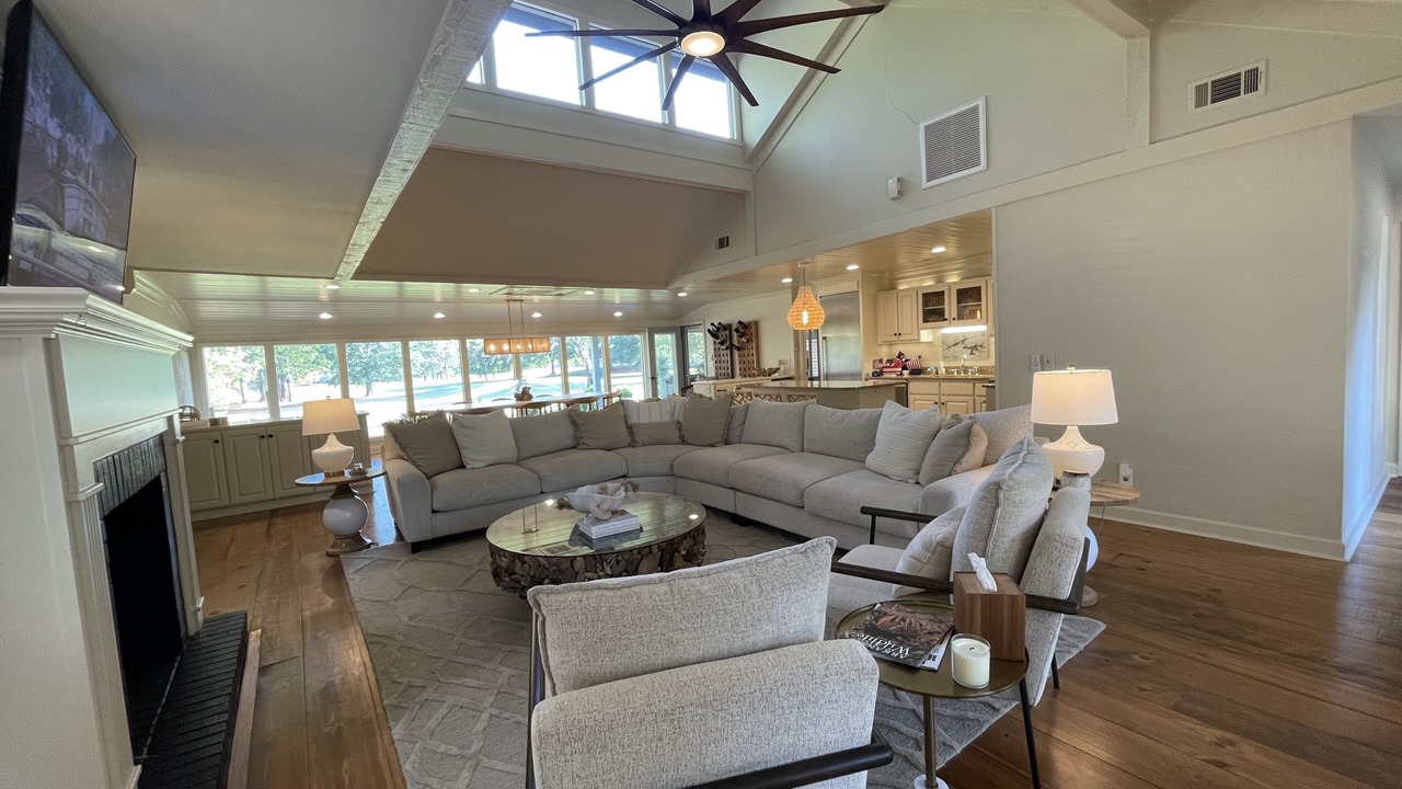 Photo of Livingroom in Eden Isle