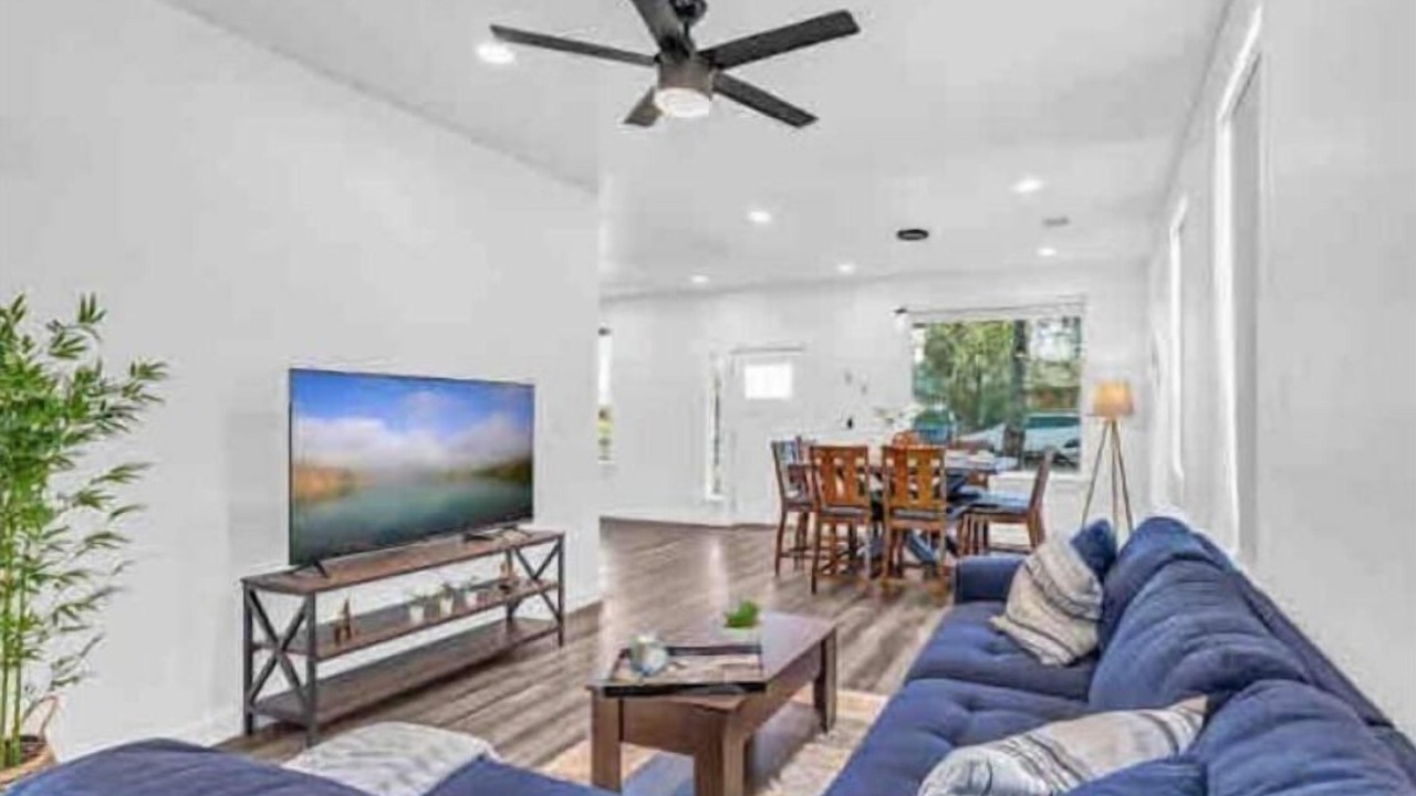 Photo of Livingroom in McKinley Heights