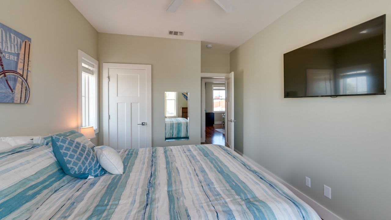 Photo of Bedroom in Corpus Christi