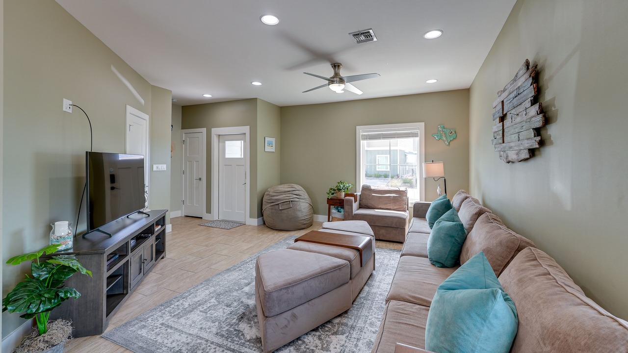 Photo of Bedroom in Corpus Christi