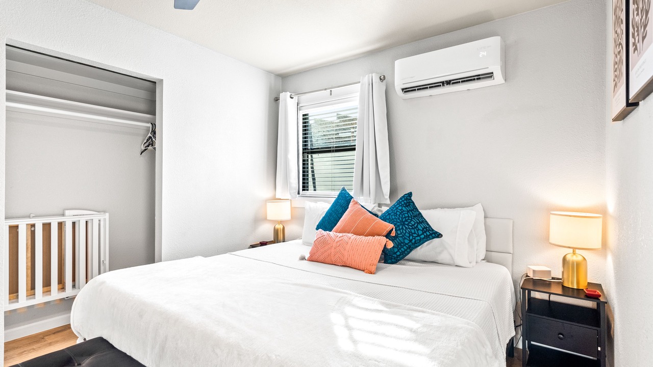 Photo of Bedroom in Eastern Division