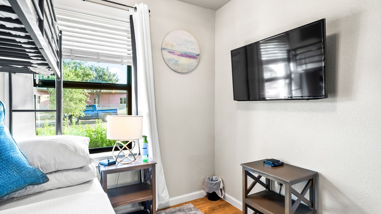 Photo of Bedroom in Eastern Division
