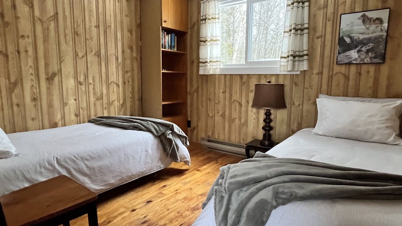 Photo of Bedroom in Plummer Additional