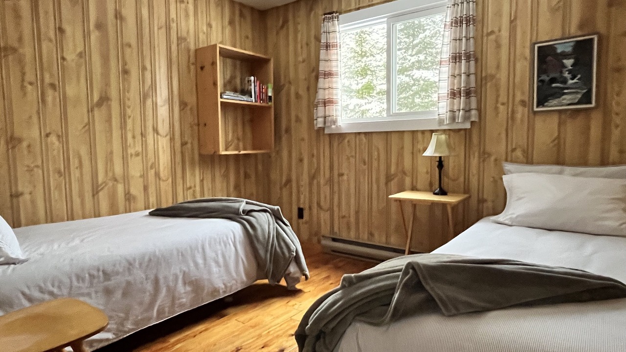 Photo of Bedroom in Plummer Additional