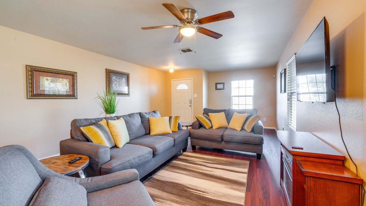 Photo of Livingroom in Fort Worth