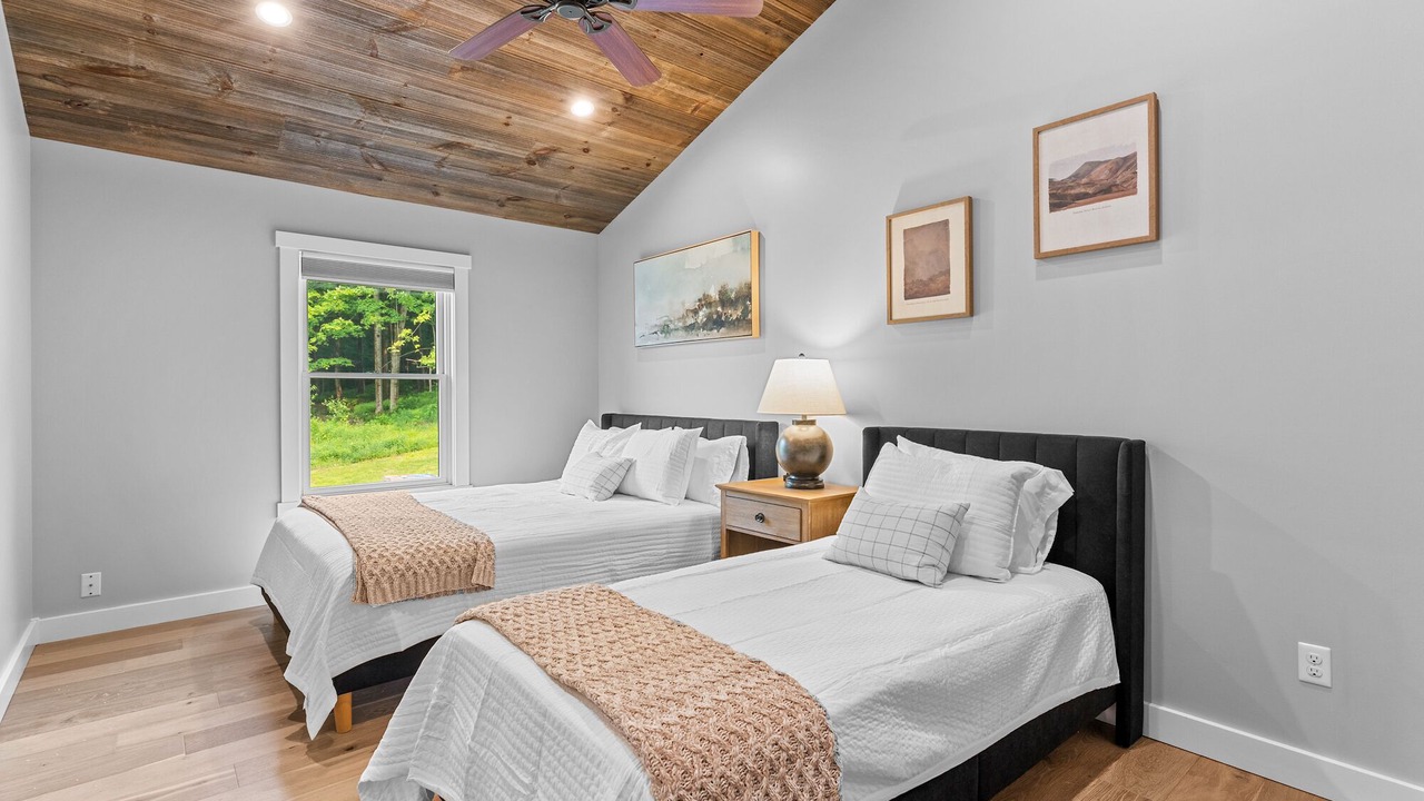 Photo of Bedroom in Ellicottville
