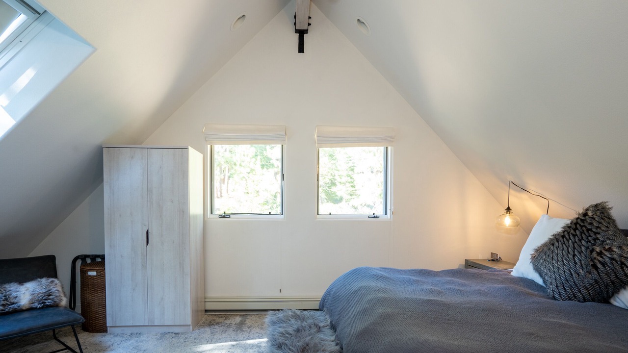 Photo of Bedroom in Dollar Point