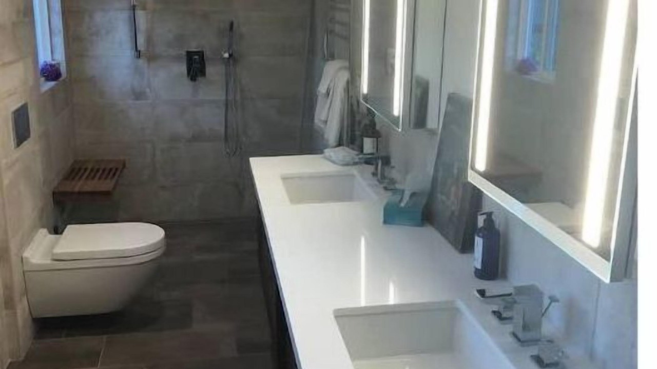 Photo of Bathroom in Almonte