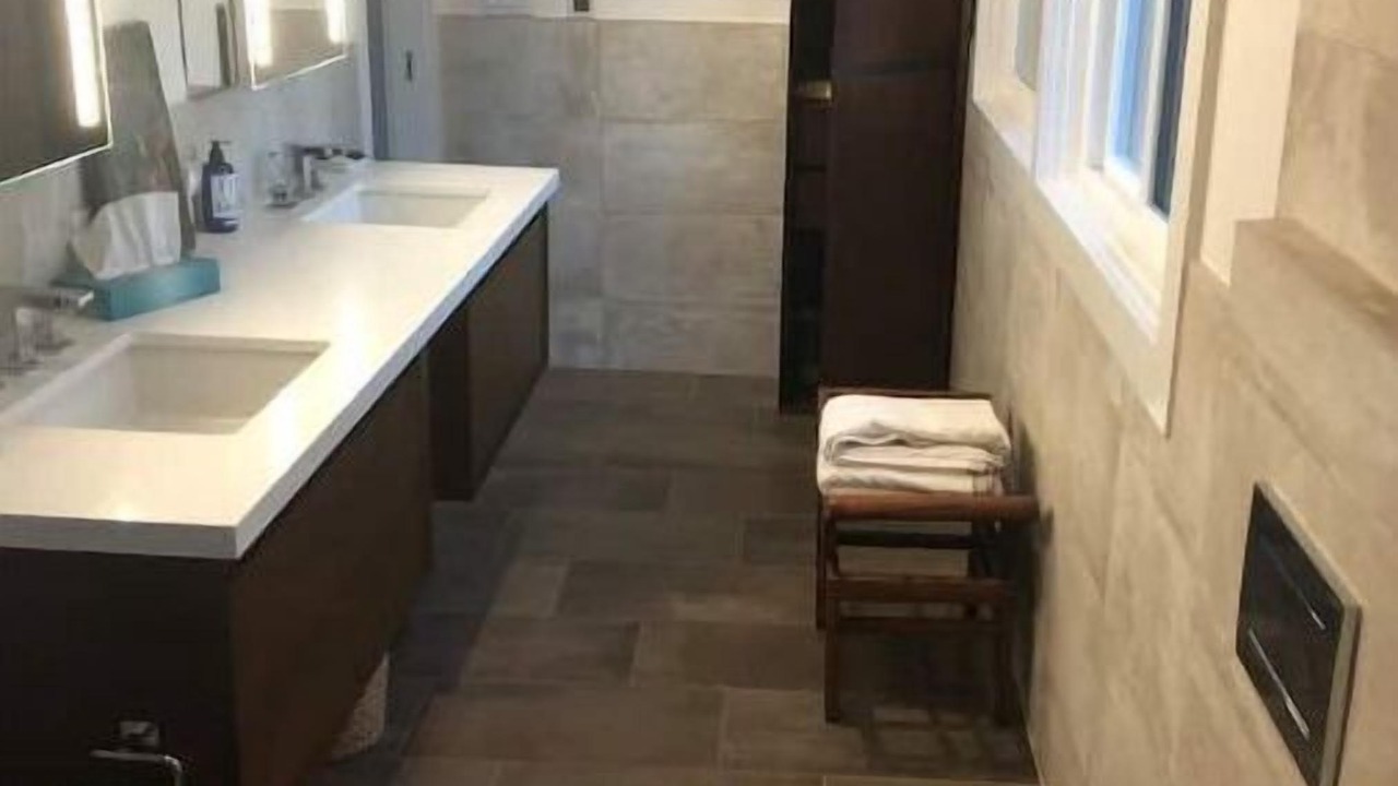 Photo of Bathroom in Almonte