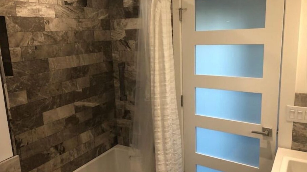 Photo of Bathroom in Almonte