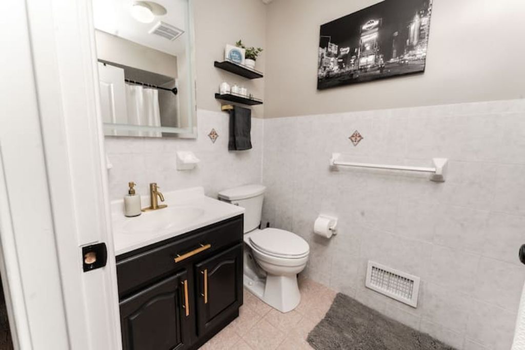 Photo of Bathroom in Greenville