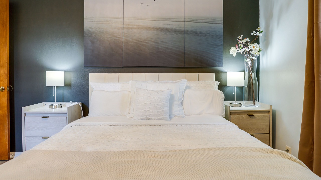 Photo of Bedroom in Morris Park