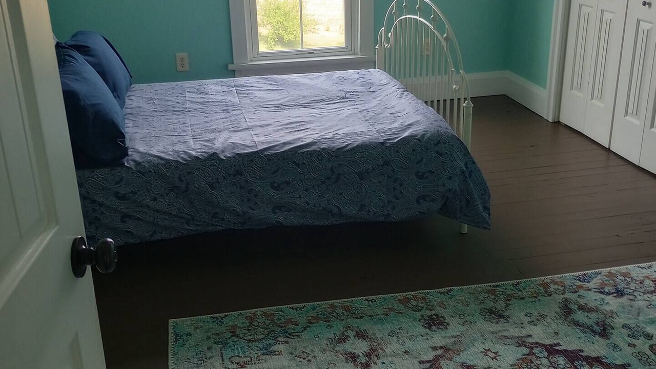 Photo of Bedroom in Centre Hall