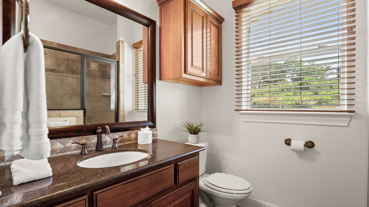 Photo of Bathroom in Rocky Ridge