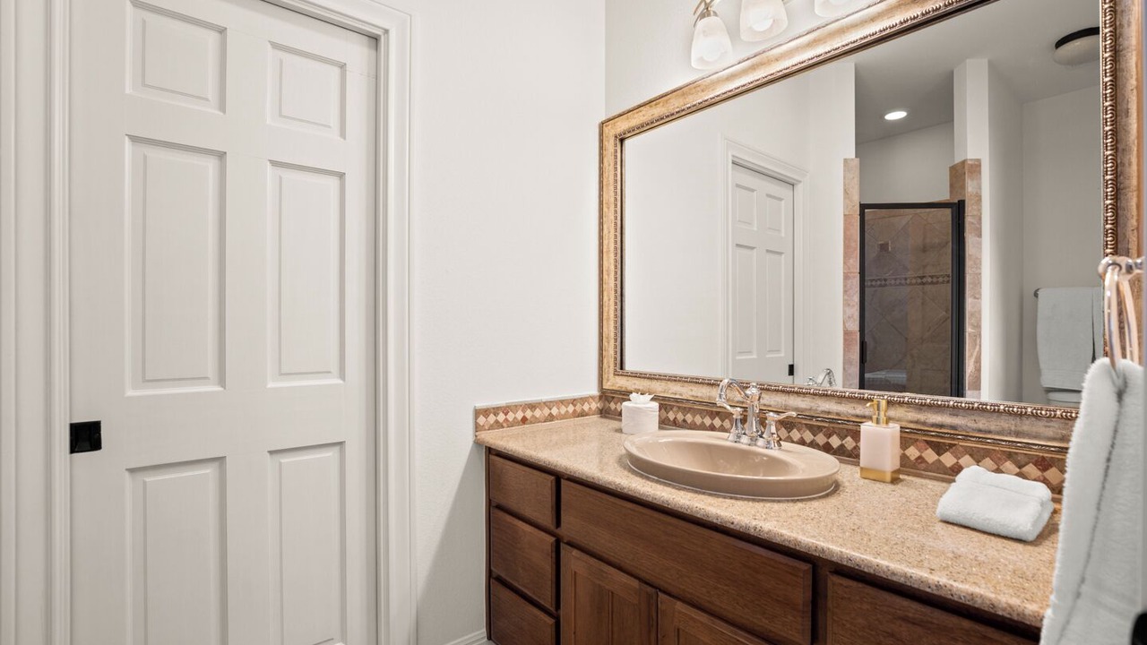 Photo of Bathroom in Rocky Ridge