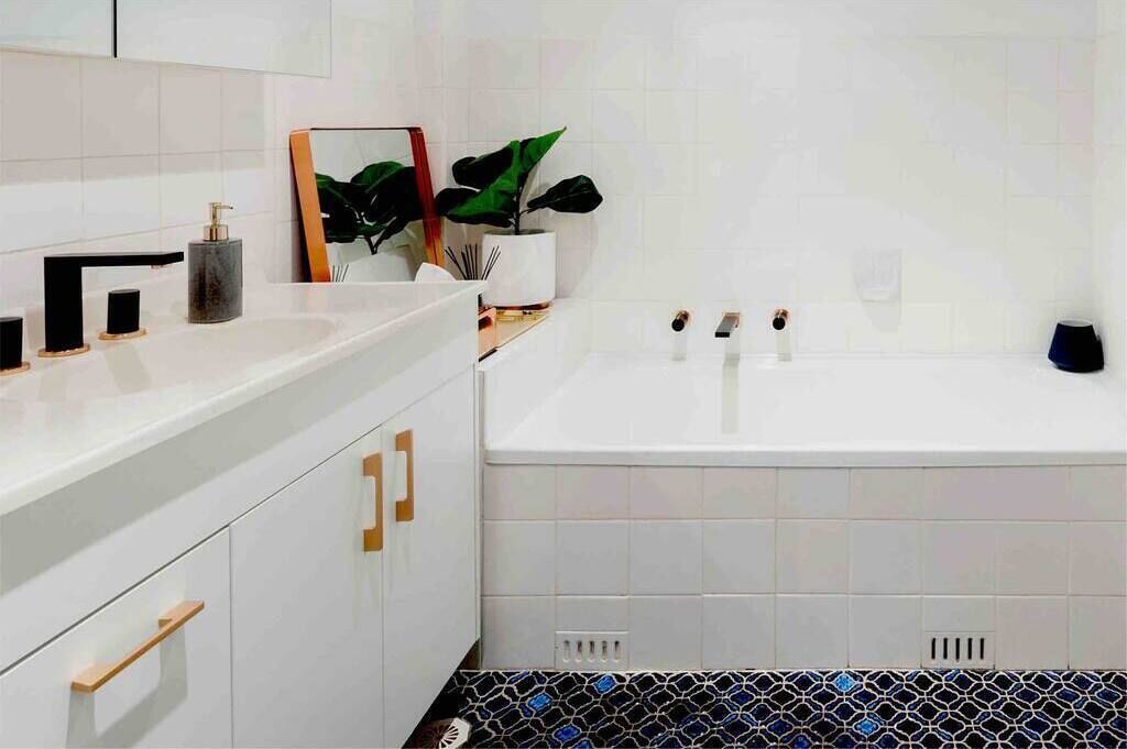 Photo of Others in Elizabeth Bay