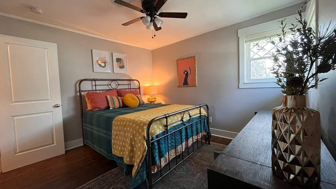 Photo of Bedroom in Thunderbolt