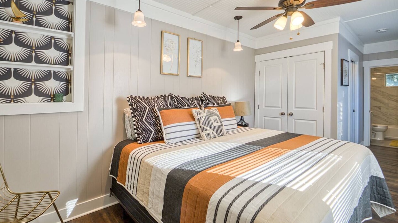 Photo of Bedroom in Thunderbolt