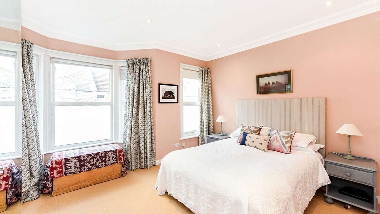 Photo of Bedroom in Thamesfield