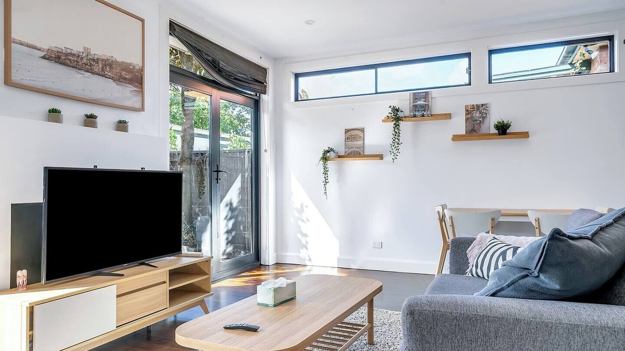 Photo of Livingroom in Mascot