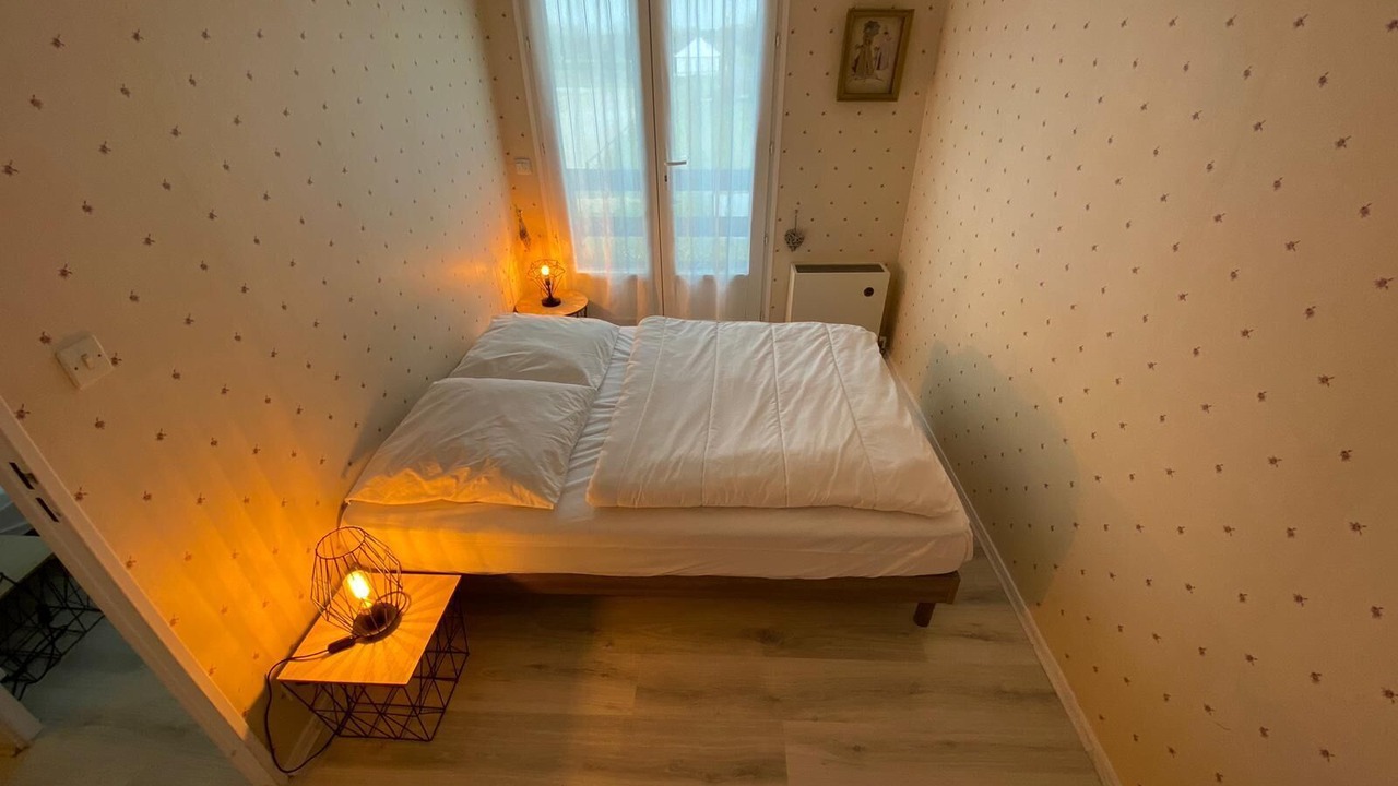 Photo of Bedroom in Courseulles-sur-Mer