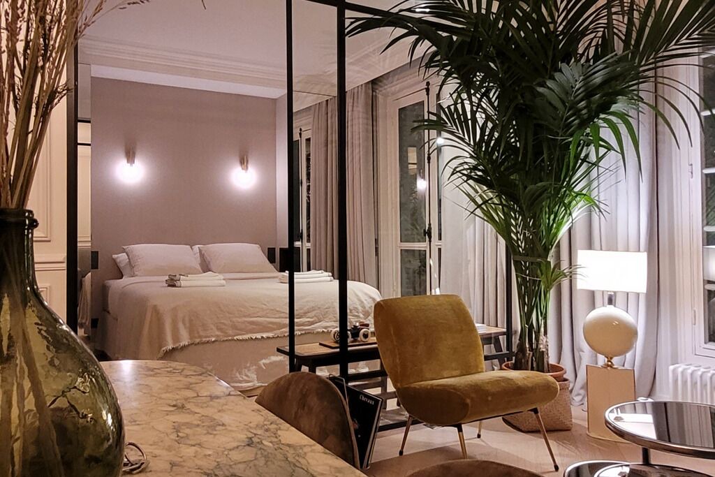 Photo of Bedroom in Clignancourt