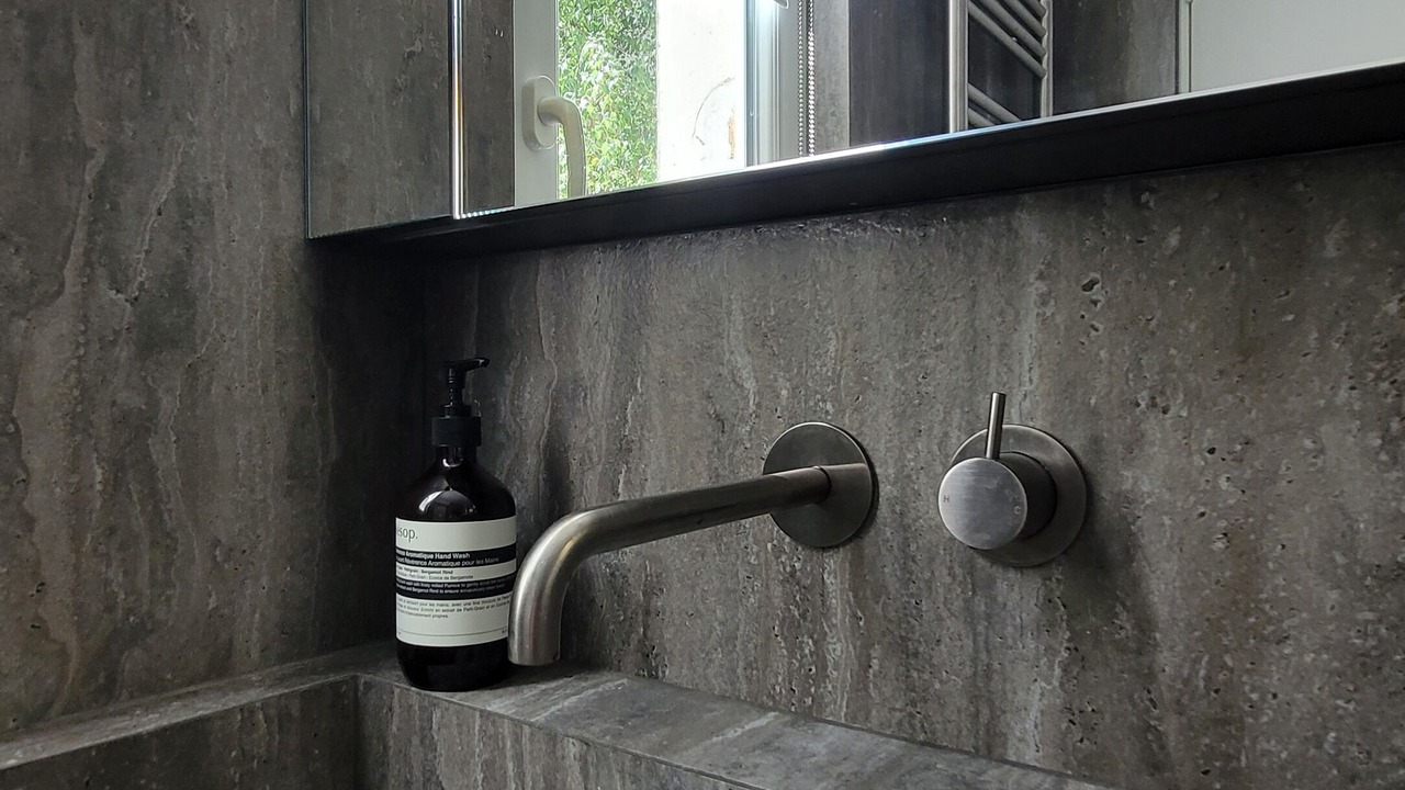 Photo of Bathroom in Clignancourt
