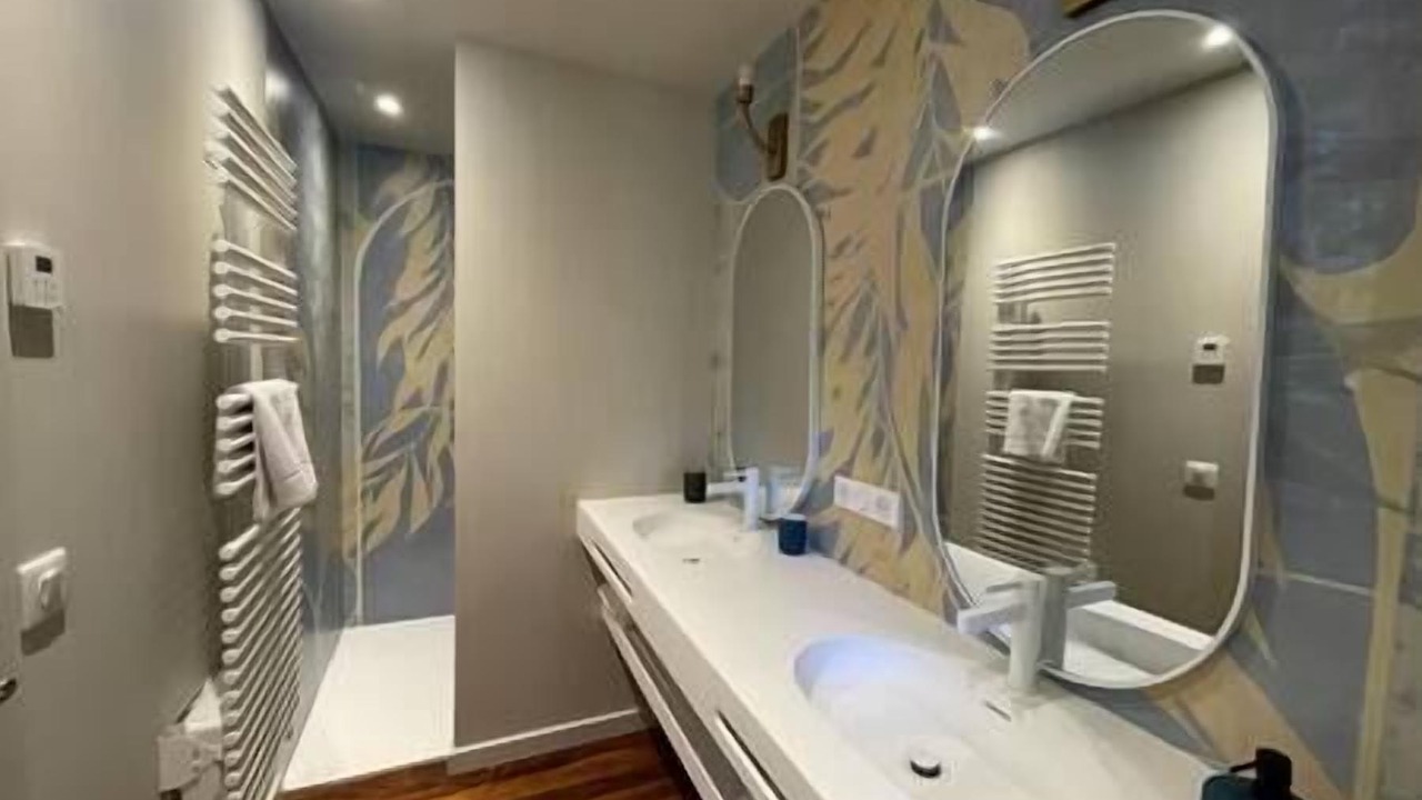 Photo of Bathroom in Eygalieres