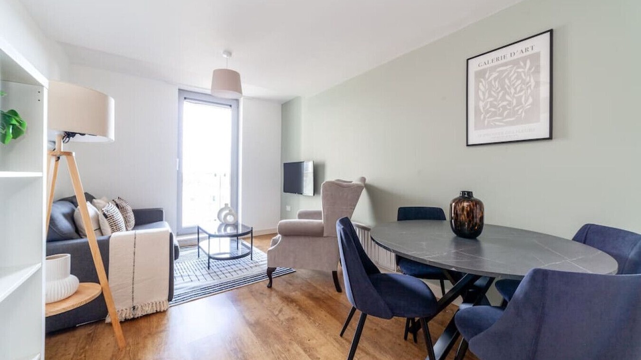 Photo of Others in Forest Gate