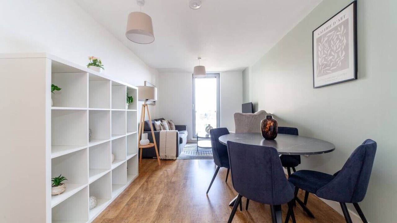 Photo of Others in Forest Gate