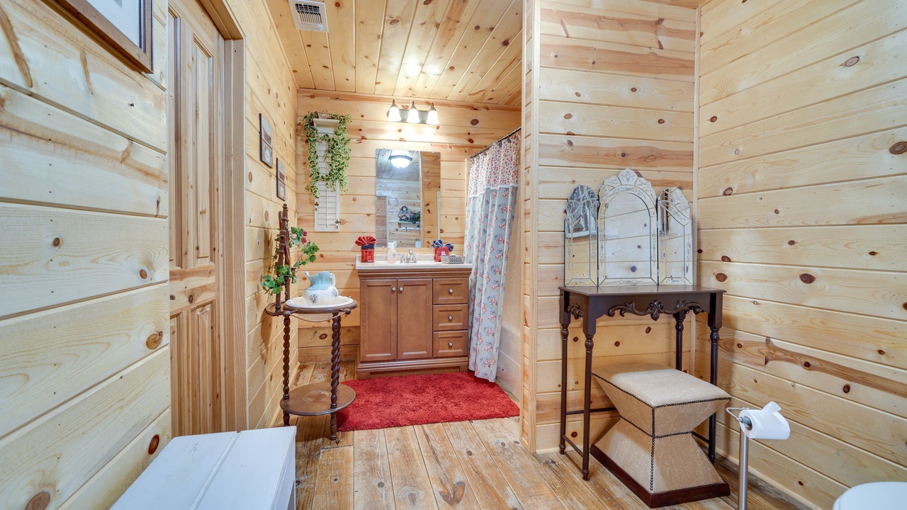 Photo of Bathroom in Octavia