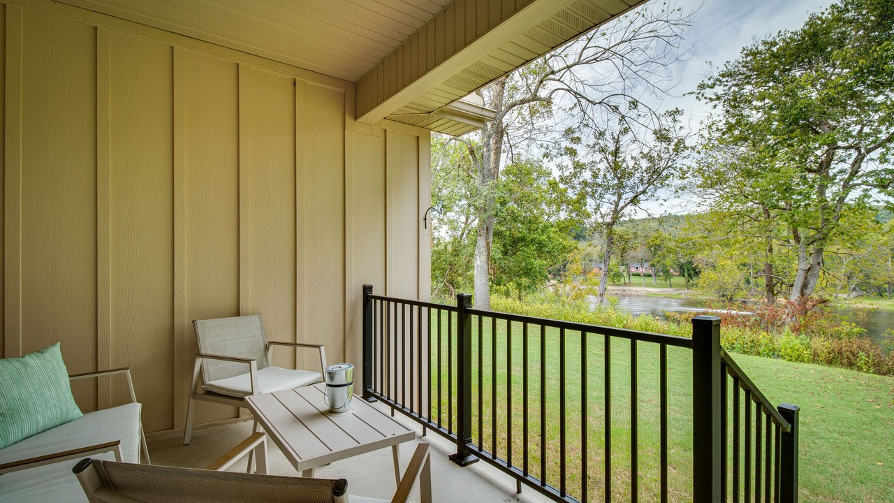 Photo of Patio Balcony in Lakeview