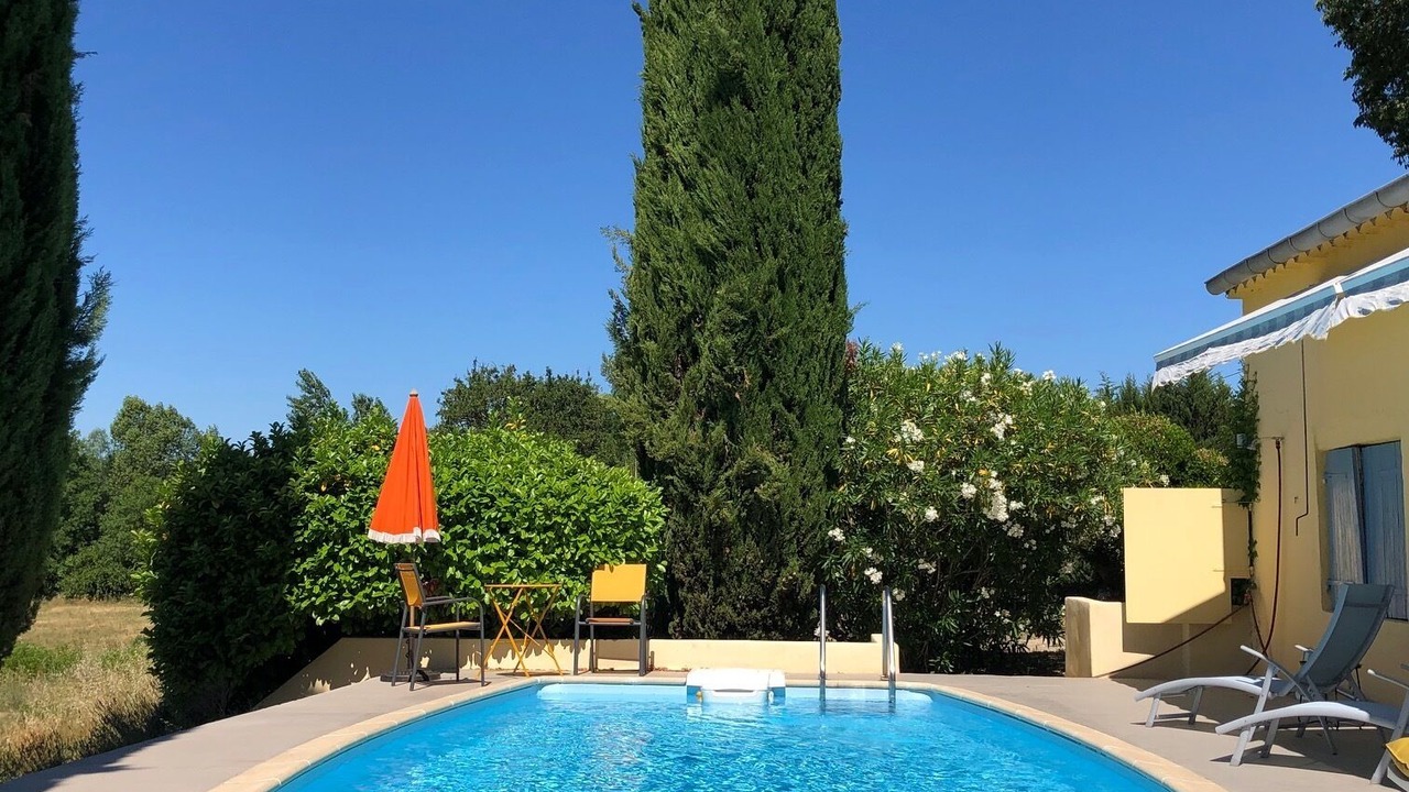 Photo of Outdoor in Saint-Etienne-de-l'Olm