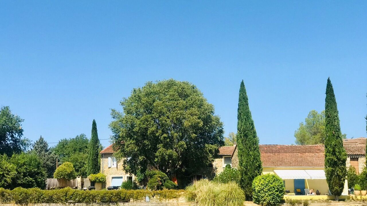 Photo of Outdoor in Saint-Etienne-de-l'Olm