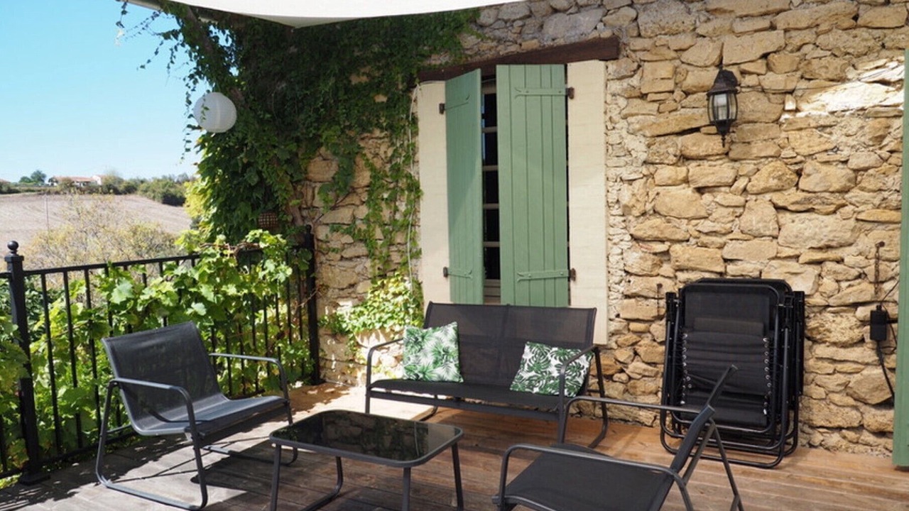 Photo of Patio Balcony in Lapenne