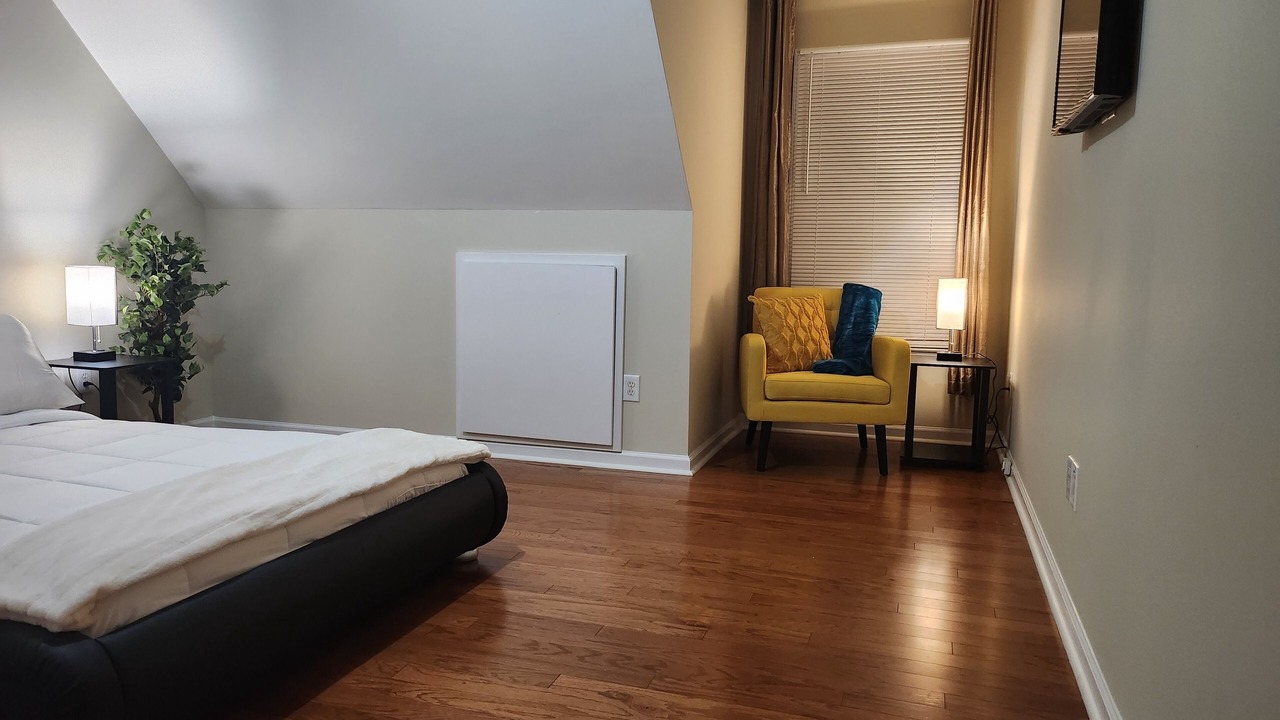 Photo of Bedroom in Snellville