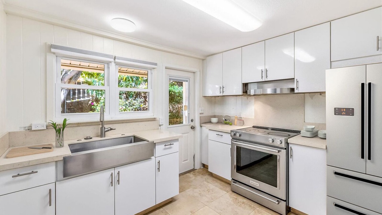 Photo of Kitchen in Maunalani Heights
