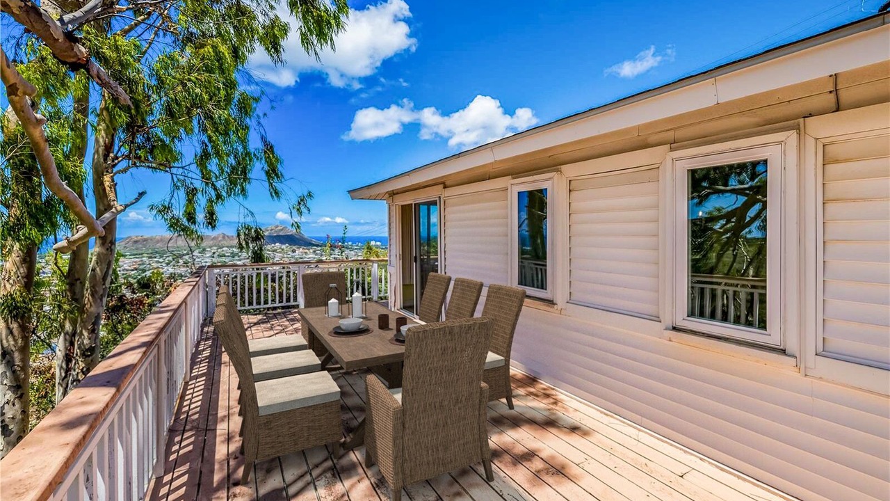 Photo of Outdoor in Maunalani Heights