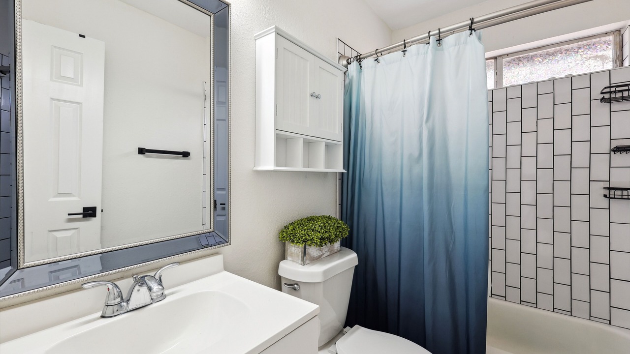 Photo of Bathroom in Fossil Creek
