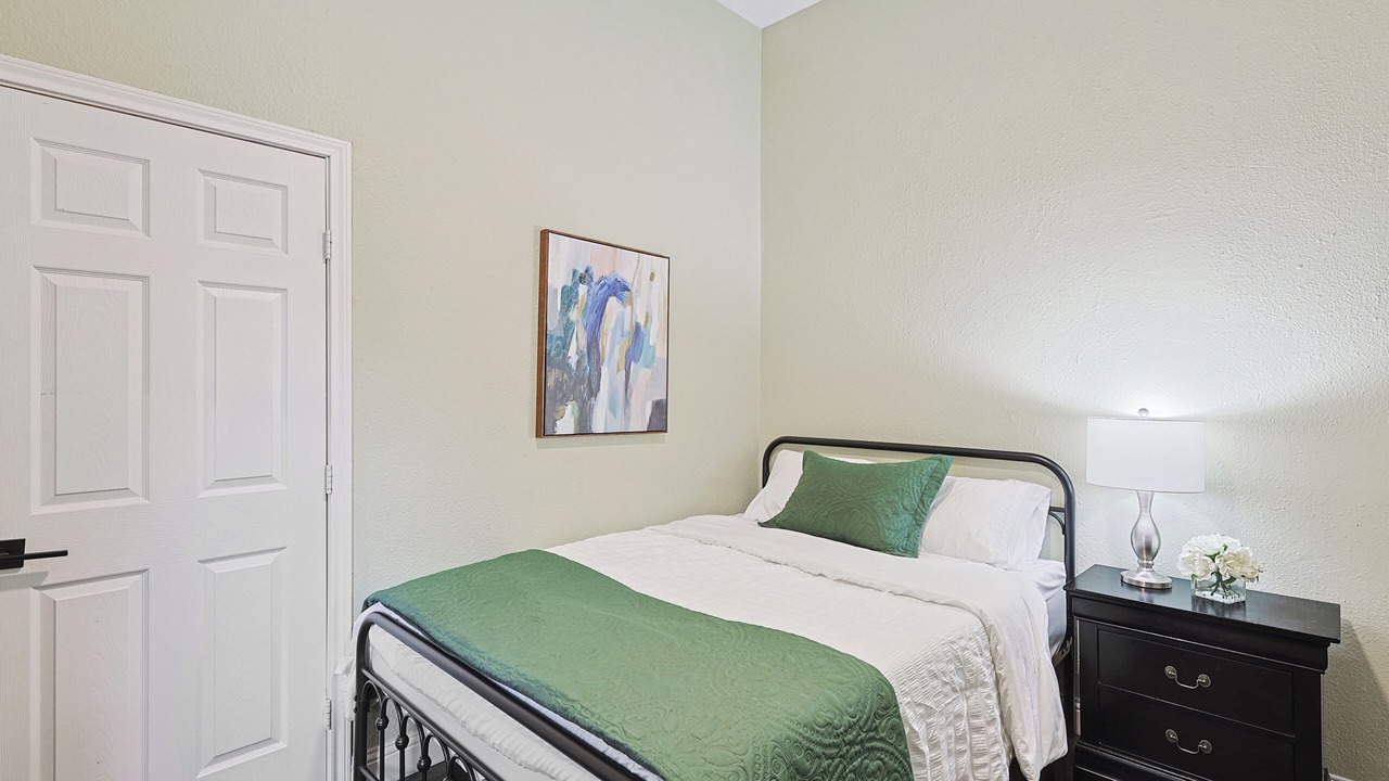 Photo of Bedroom in Fossil Creek