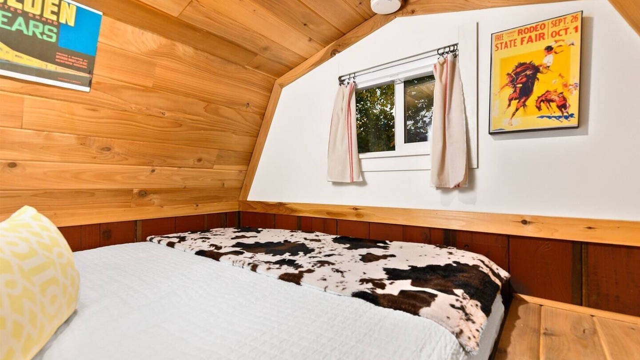 Photo of Bedroom in Kerns