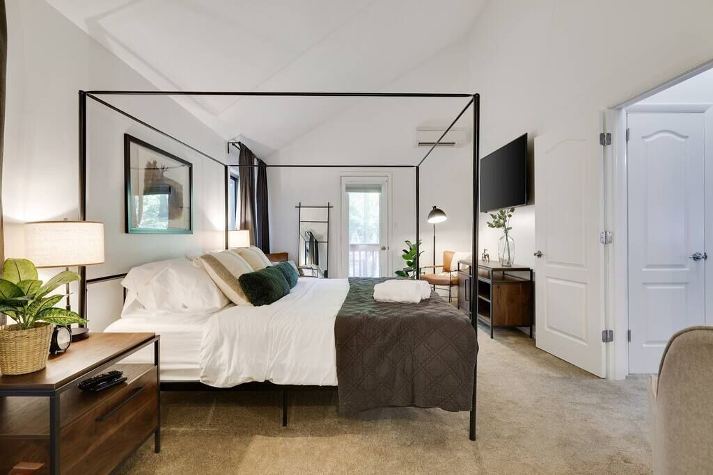 Photo of Bedroom in East Stroudsburg