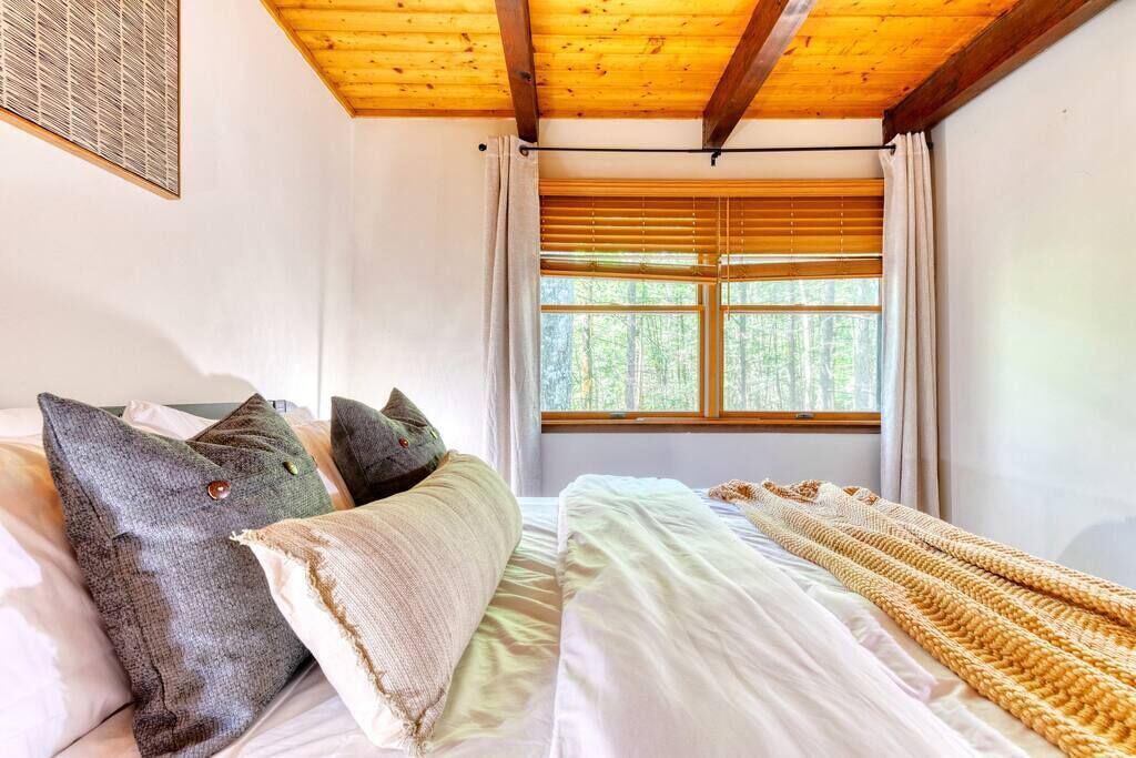 Photo of Bedroom in Lake Ariel