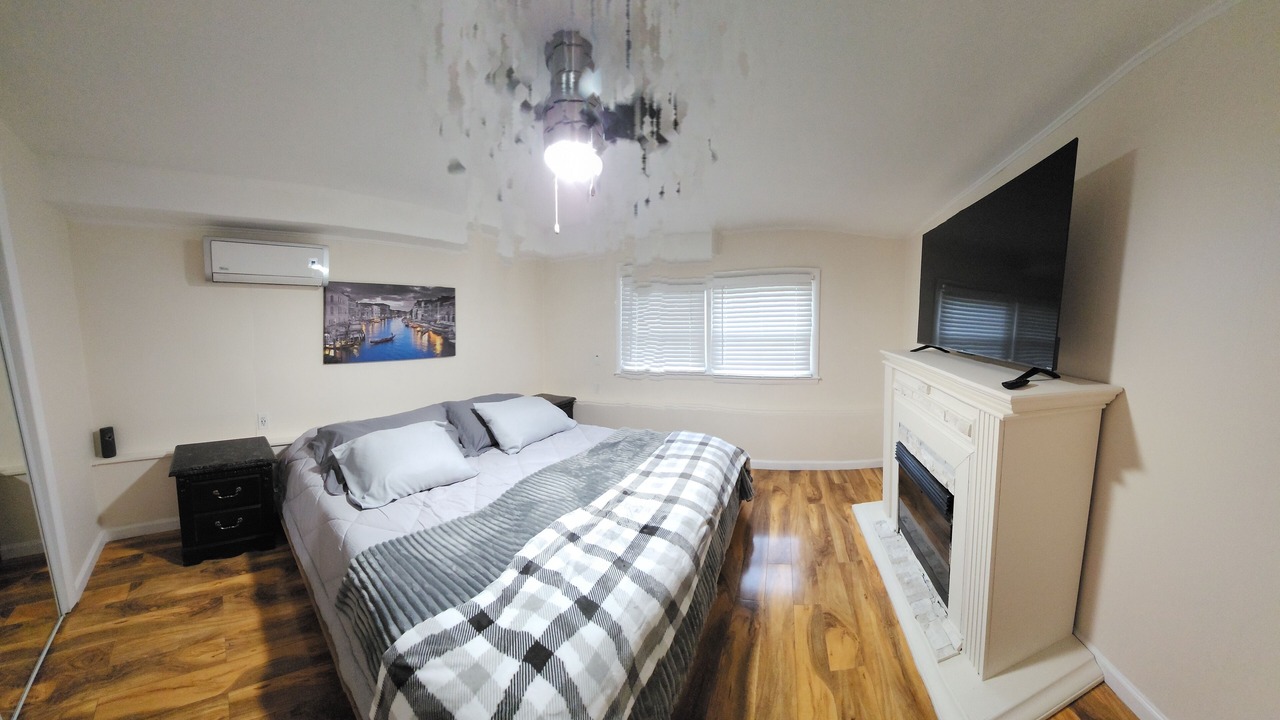 Photo of Bedroom in Kenilworth