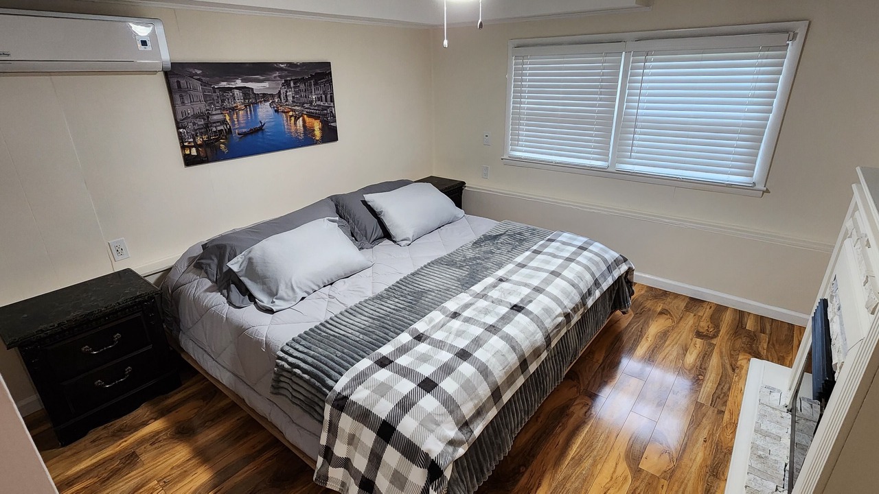 Photo of Bedroom in Kenilworth