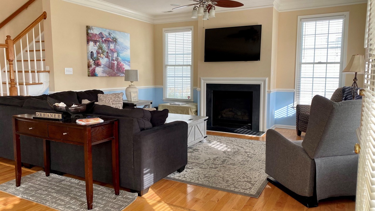 Photo of Livingroom in Bayside